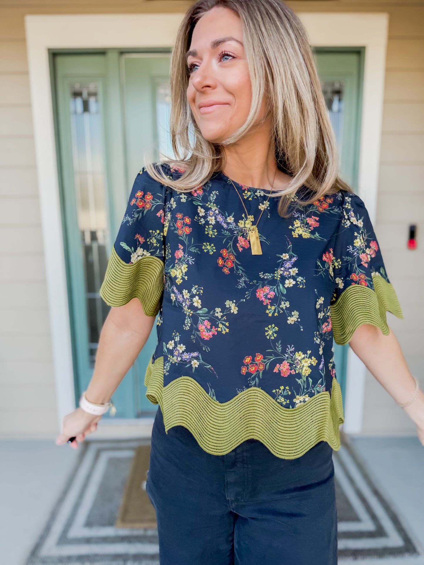 Wildflower Wave Top - Navy